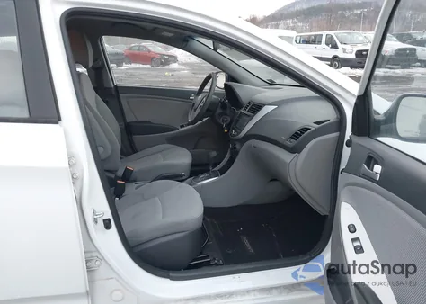 2014 Hyundai Accent Gs z USA, uszkodzony, nr VIN KMHCT5AE8EU188273